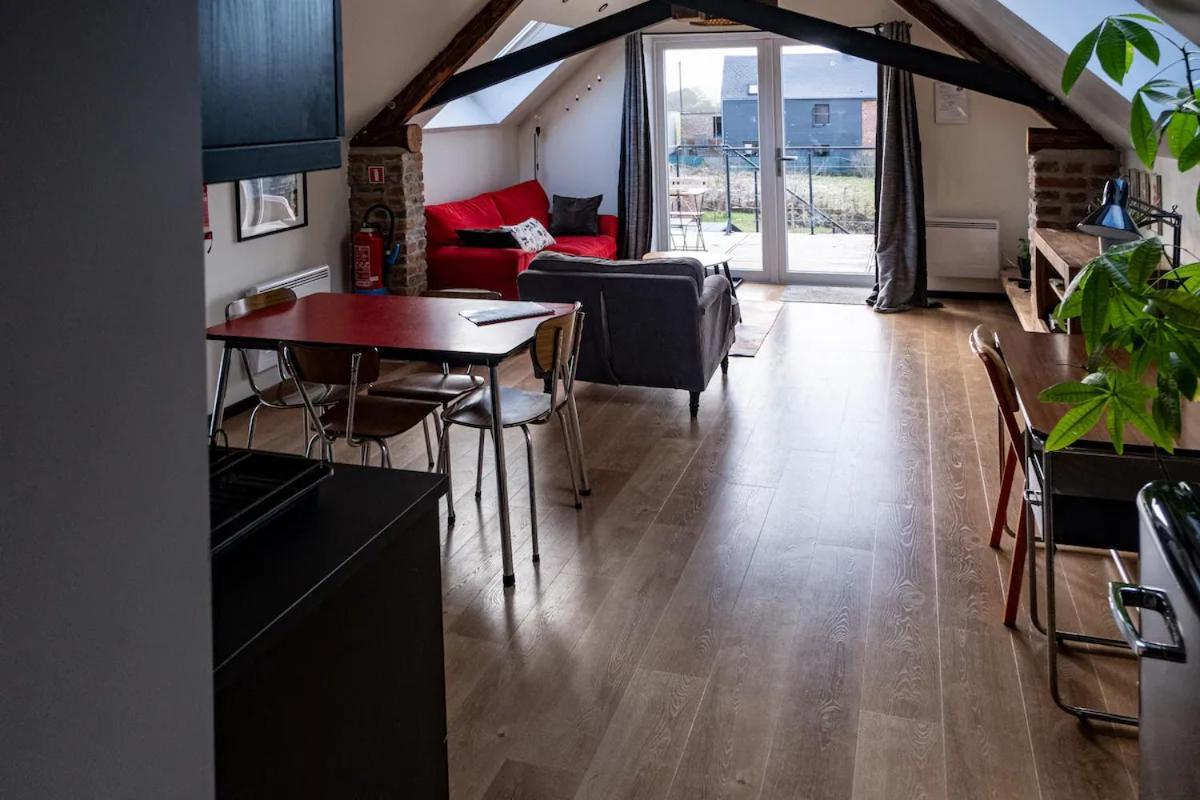 Loft Du Presbytere - Calme Et Nature Beauraing Exterior photo