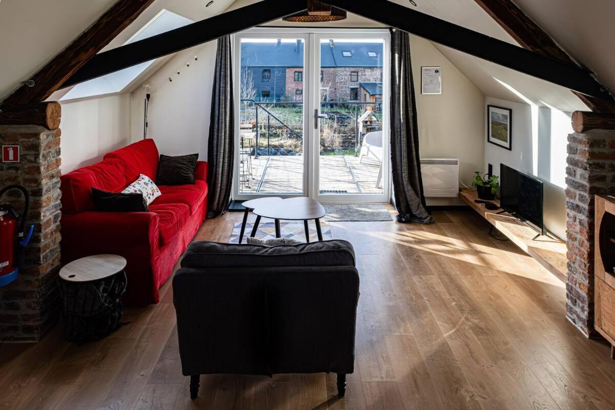 Loft Du Presbytere - Calme Et Nature Beauraing Exterior photo